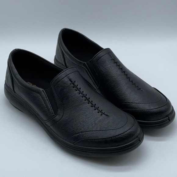 easy street Shoes - Easy Street Women's Ultimate Slip-On black